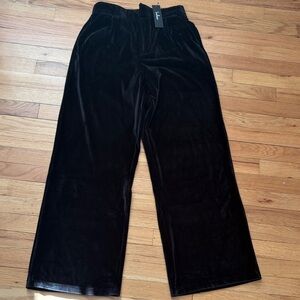 lulu's black velour wife leg trouser womens sz medium inseam 32 inch nwt